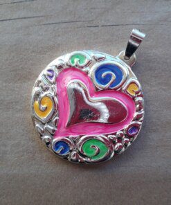 DIJE DE ACERO BLANCO MEDALLA 38 MM CORAZON CALADO ESMALTADO