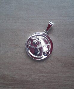 DIJE DE ACERO BLANCO MEDALLA 25 MM CON FLORES