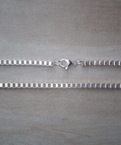 CADENA DE ACERO BLANCO VENECIANA 1.5 X 50 CM