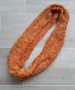 CUELLO CHENILLE LISO COLOR SUELA 55 X 21 CM
