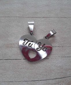 DIJE DE ACERO CORAZÓN PARA PARTIR "TU Y YO" 25 MM