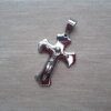 DIJE DE ACERO CRUZ CON CRISTO 25 X 35 MM