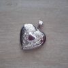 DIJE DE ACERO RELICARIO CORAZÓN 28 MM