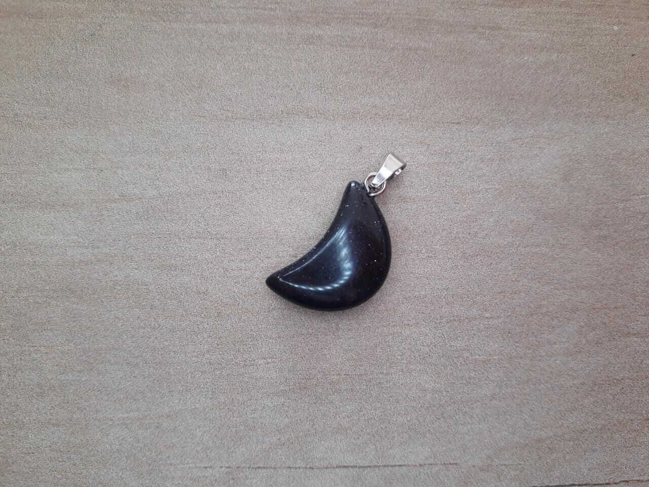 DIJE DE ACERO DE PIEDRA LLUVIA DE ESTRELLAS EN FORMA DE LUNA. 10 X 20 MM