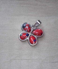 DIJE DE ACERO MARIPOSA PIEDRA ROJA. 27 X 24 MM