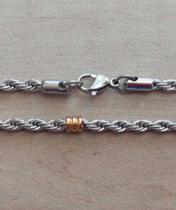 CADENA DE ACERO SOGA 0.8 CON 4 APLIQUES DORADO.