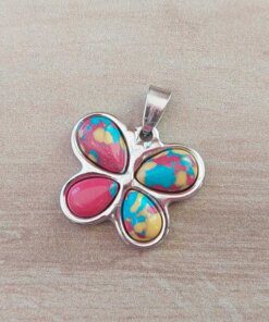 DIJE DE ACERO MARIPOSA PIEDRA MULTICOLOR. 27 X 24 MM
