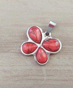 DIJE DE ACERO MARIPOSA PIEDRA ROJA. 27 X 24 MM