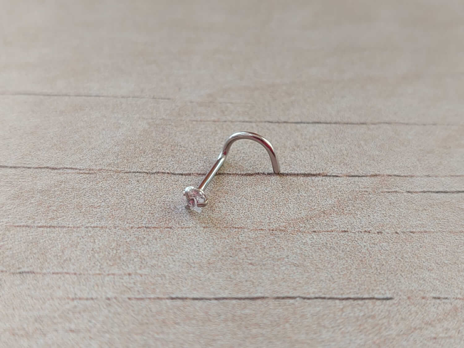 PIERCING ACERO NARIZ CON RULITO Y CUBIK CORAZÓN 2,5 MM X UNIDAD