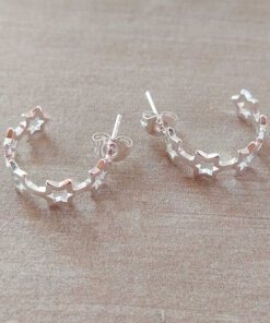 ARO DE ACERO BLANCO ARGOLLA ESTRELLAS CALADAS CON FRU FRU. DIÁMETRO 15 MM