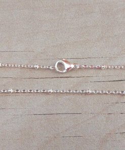 CADENA DE ACERO BLANCO ESPEJITO 0.4 CON BOLITAS INTERCALADAS.