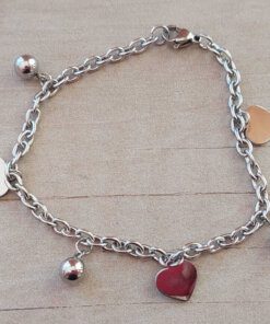 PULSERA DE ACERO ESLABÓN TIFFANY CON BOLITAS Y DIJES DE CORAZONES. LARGO 18,5 CM