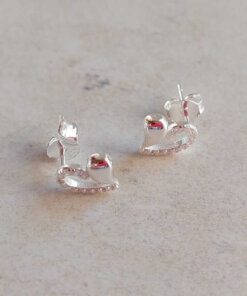 ARO PLATA CORAZÓN C/ZIRCONES. PESO APROX 1.60 GR.