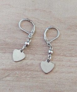 ARO DE ACERO BRISURA CON CORAZÓN COLGANTE. LARGO TOTAL 37 MM