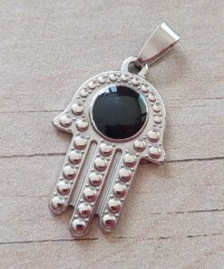 DIJE DE ACERO MANO DE FATIMA CON ESMALTE NEGRO. 22 X 35 MM