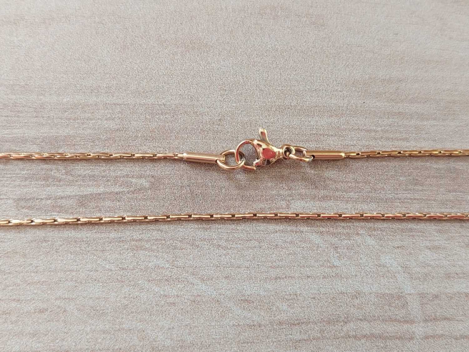 CADENA DE ACERO DORADO CARDANO 0.8