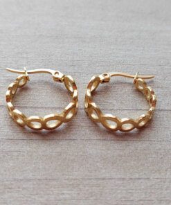 ARO DE ACERO DORADO ARGOLLA CINTA 18 MM CON INFINITOS CALADOS.