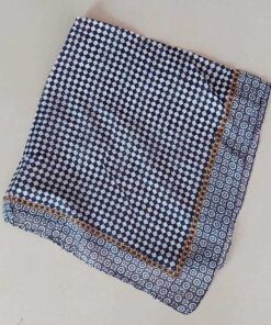 PAÑUELO VISCOSA AZUL MARINO CON CADENA DORADA 50 X 50 CM