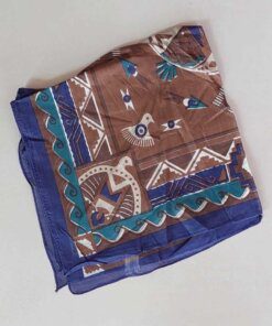 PAÑUELO VISCOSA ESTAMPADO CON FIGURAS GEOMETRICAS AZUL Y MARRON 50 X 50 CM