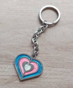 LLAVERO DE ACERO CON DIJE CORAZÓN ESMALTADO