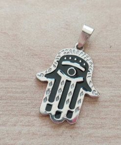 DIJE DE ACERO MANO DE FATIMA ESMALTADA. 27 X 35 MM