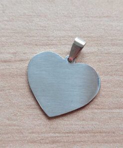 DIJE DE ACERO MEDALLA CORAZÓN 29 X 25 MM PARA GRABAR PULIDO AMBAS CARAS.- ESPESOR 1,5 MM.