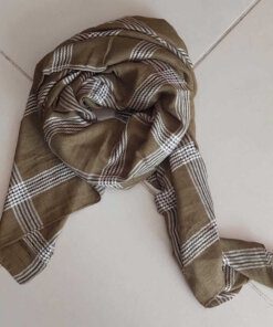 PASHMINA ESCOCESA VERDE. 90 X 180 CM.