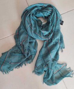 PASHMINA DEFLECADA CELESTE CON LINEAS BORDO 90X180CM.