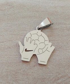 DIJE DE ACERO PAR DE GUANTES DE ARQUERO CON PELOTA. MEDIDA 23 MM