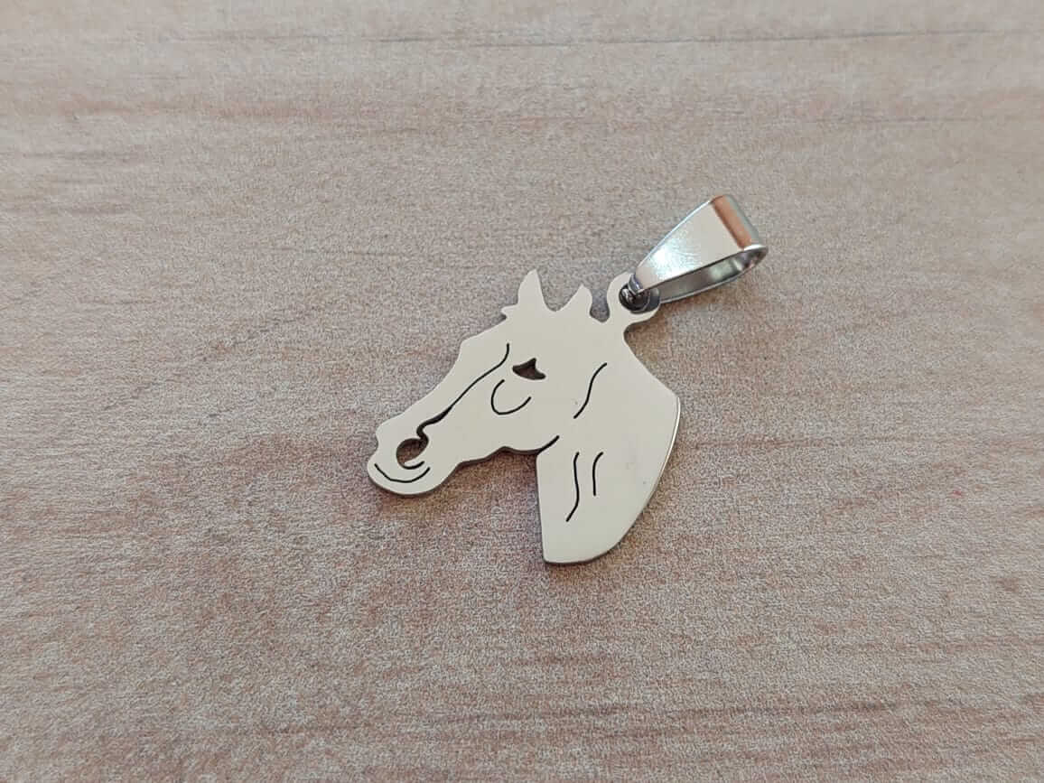 DIJE DE ACERO CABALLO 20 MM