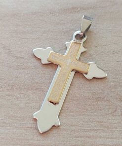 DIJE DE ACERO CRUZ CON CRUZ SUPERPUESTA DORADA CON PADRE NUESTRO. 35 X 50 MM