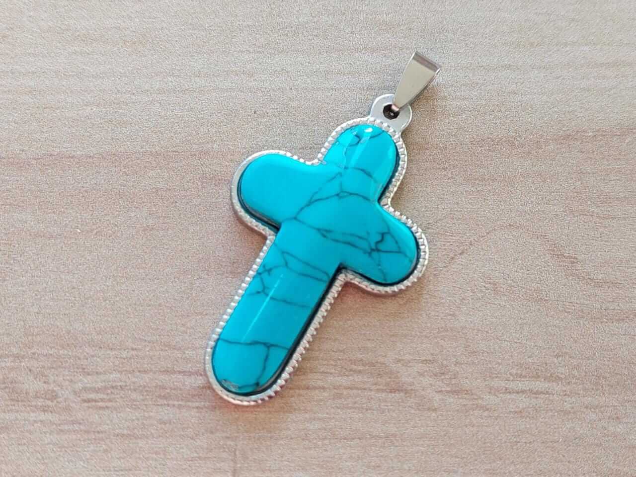DIJE DE ACERO CRUZ CON PIEDRA TURQUESA 30 X 50 MM