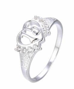 ANILLO PLATA CORAZÓN 15 AÑOS CON ZIRCONES. PESO APROX. 2.20 GRS.