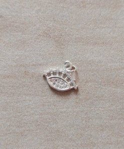 DIJE DE ACERO BLANCO OJO CON STRASS BLANCO. MICROPAVE. MEDIDAS APROX 12 X 10 MM