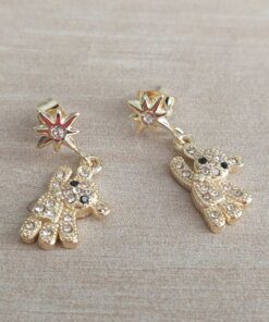 ARO DE ACERO DORADO ESTRELLA Y OSITO GUMMY CON STRASS COLGANTE. LARGO TOTAL 28 MM