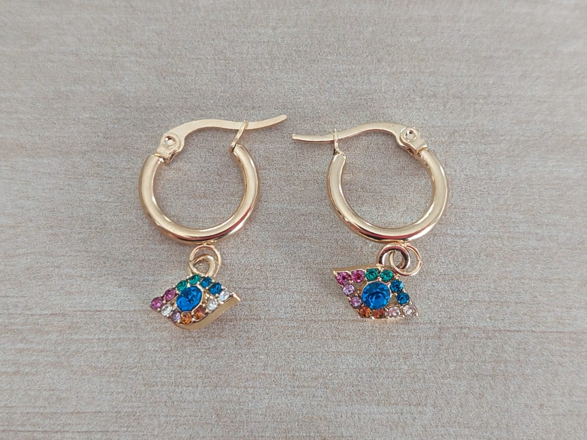ARO DE ACERO DORADO ARGOLLA 14 MM CON OJITO TURCO C/STRASS MULTICOLOR