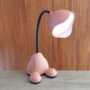LAMPARA DE ESCRITORIO CON LUZ, RECARGABLE. COLOR ROSA.