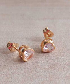 ARO DE ACERO DORADO CORAZÓN 6 MM CON CUBIK BLANCO.