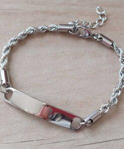PULSERA DE ACERO SOGA 0.8 CON CHAPA PARA GRABAR DE 8 X 32 MM. LARGO 21 CM
