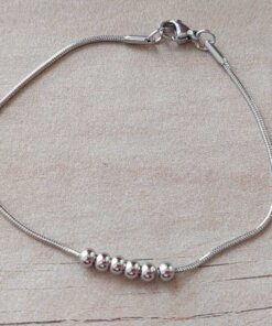 PULSERA DE ACERO COLA DE RATÓN CON BOLITAS. LARGO 19 CM
