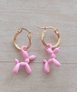 ARO DE ACERO DORADO ARGOLLA 14 MM CON DIJE PERRO GLOBO ROSA