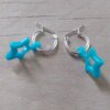 ARO DE ACERO BLANCO ARGOLLA 15 MM CON ESTRELLA DE ACRÍLICO COLOR TURQUESA