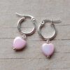 ARO DE ACERO BLANCO ARGOLLA 14 MM CON DIJE CORAZÓN PERLADO ROSA