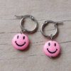 ARO DE ACERO ARGOLLA 14 MM CON DIJE SMILE FUCSIA