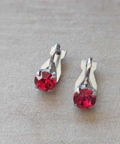 ARO DE ACERO CLIP CON STRASS ROJO ENGARZADO