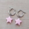 ARO DE ACERO ARGOLLA 14 MM CON ESTRELLA ACRÍLICO COLGANTE