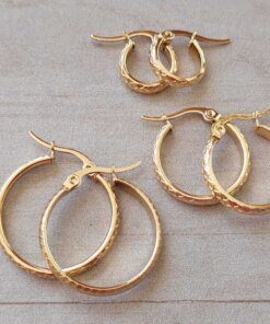 BLISTER DE ARGOLLAS ACERO DORADO TRABAJADAS X 12 PARES. DIÁMETROS 12/18/23 MM (4 PARES DE CADA MEDIDA)