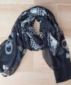PASHMINA FONDO NEGRO ESTAMPADA CON CÍRCULOS. MEDIDAS: 80 X 180 CM.