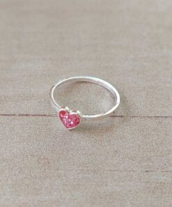 ANILLO NENA LAMINADO EN PLATA ESMALTADO CORAZÓN ROSA .