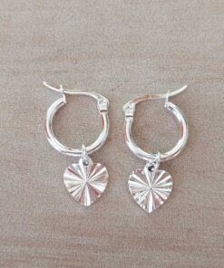 ARO DE ACERO BLANCO ARGOLLA 14 MM CON DIJE CORAZÓN FACETADO
